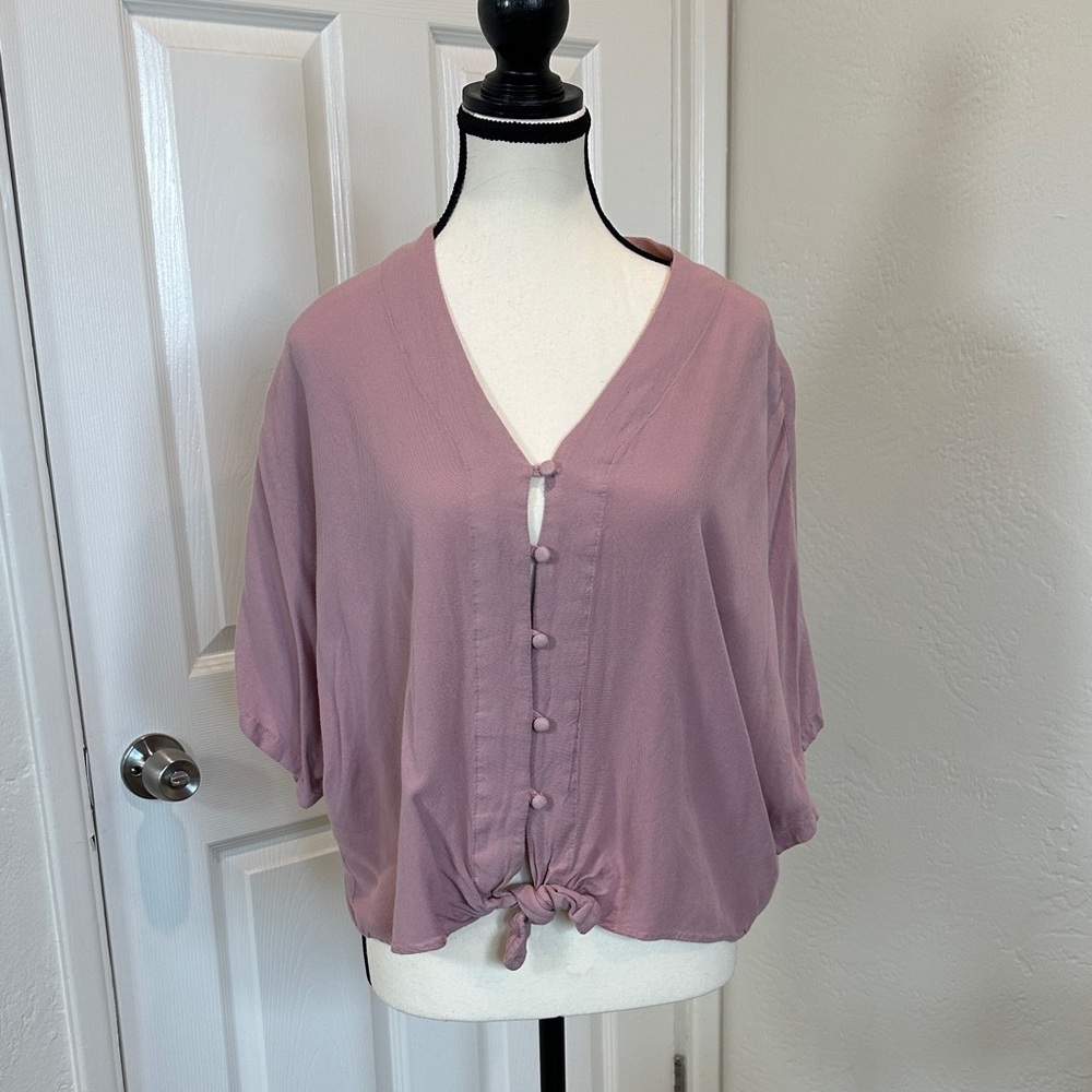 Women's Mauve Button-Down Top